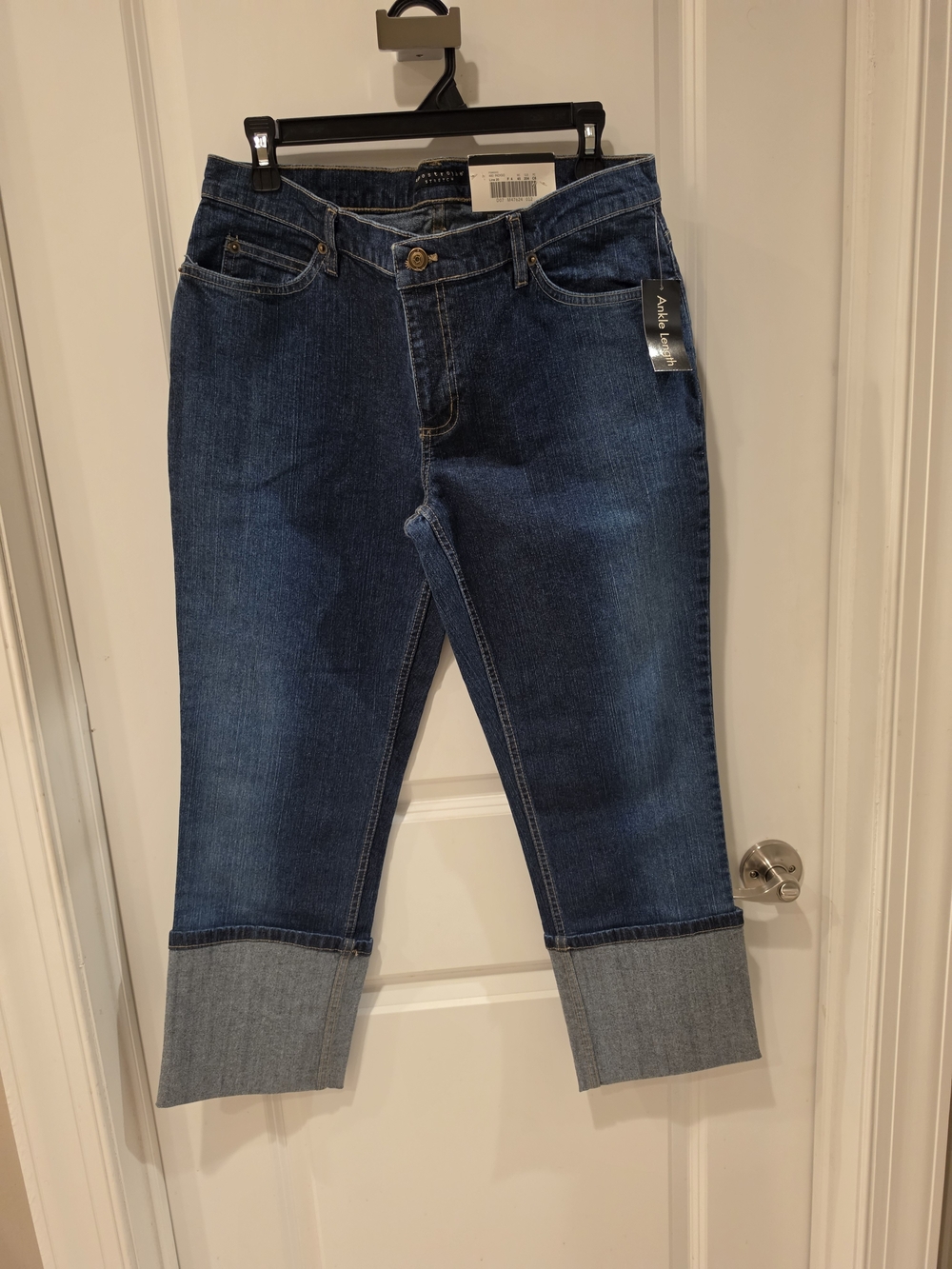 Apostrophe Dark Blue Cuffed Ankle Jeans With Stretch